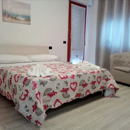Apartment George V *